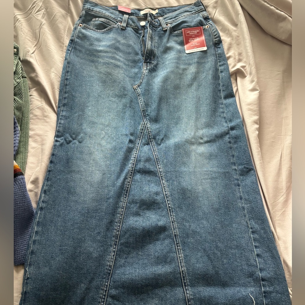 Denim maxi skirt